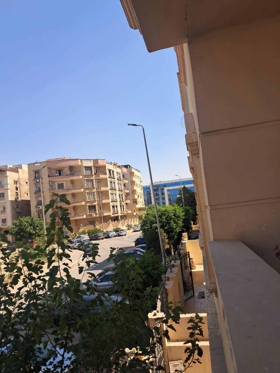 شقة فيو جاردن في نرجس عمارات 